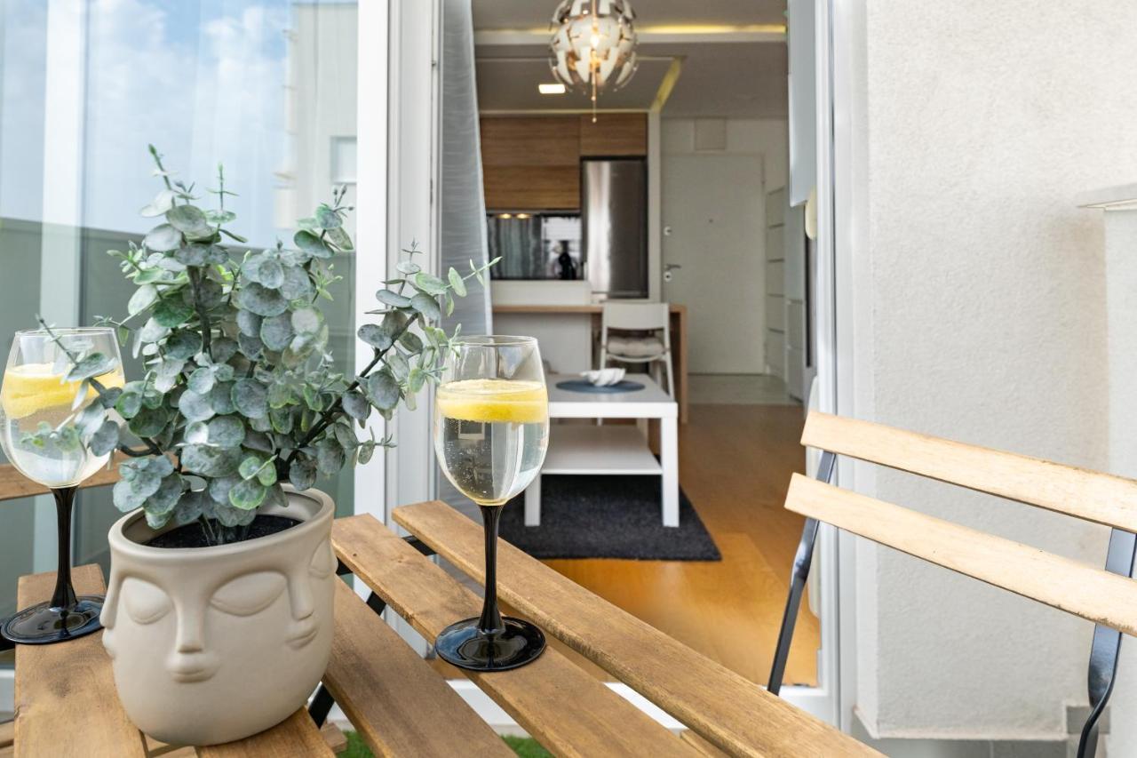 City Lux Apartment 1- With Garage And Balcony Zára Kültér fotó